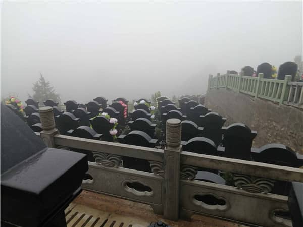 西安九龍山公墓的墓位價格是否會受到市場供需關(guān)系的影響？