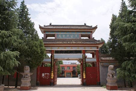 西安鳳凰嶺公墓園價(jià)格解析：了解收費(fèi)標(biāo)準(zhǔn)與服務(wù)內(nèi)容